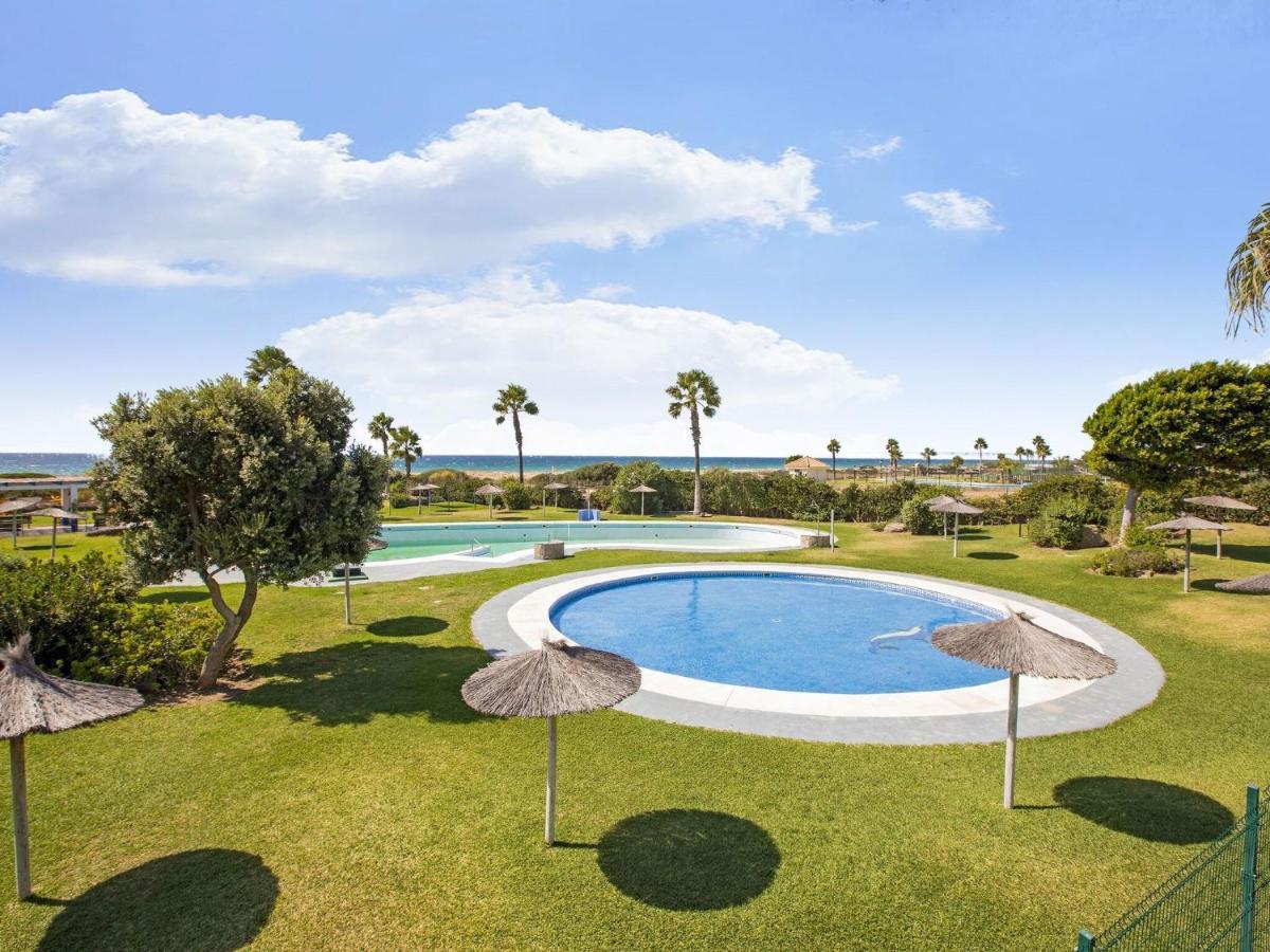 Belvilla By Oyo Beachfront Zahara Zahara de los Atunes Exterior photo